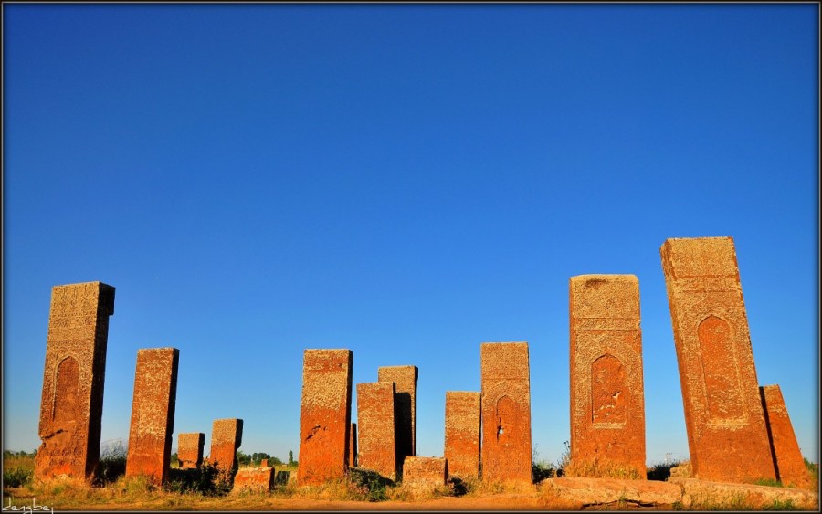 selçuklu mezarlık2